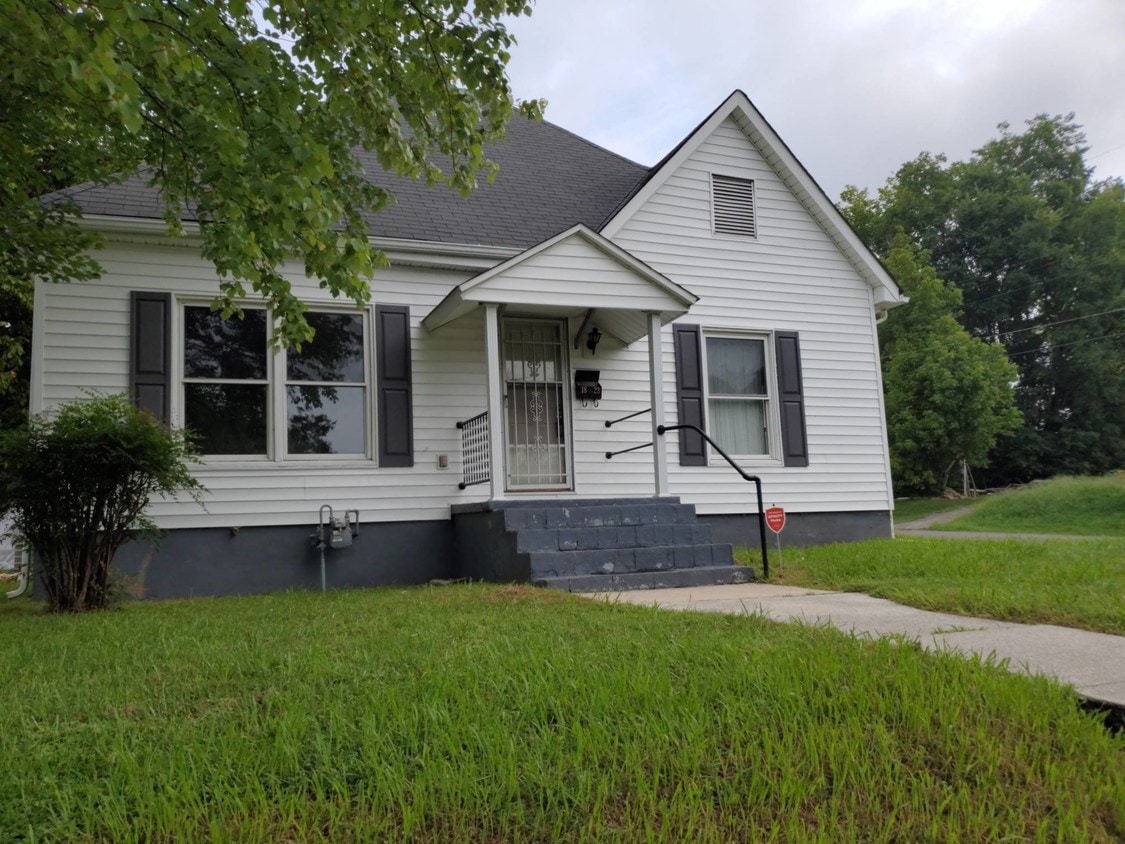 Photo - 1823 E Glenwood Ave (Knoxville, TN)