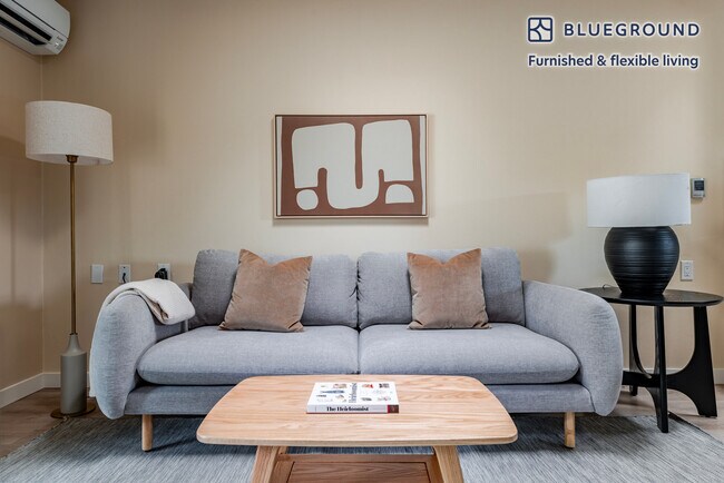 Foto del edificio - 918 Webster St