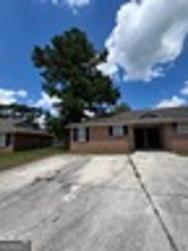 Building Photo - 409 Baltic Ct
