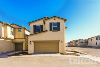 Building Photo - 29380 Walnut Tree Way