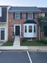 Building Photo - 9217 Burke Rd