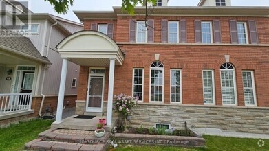 Building Photo - 91 Northvale Rd