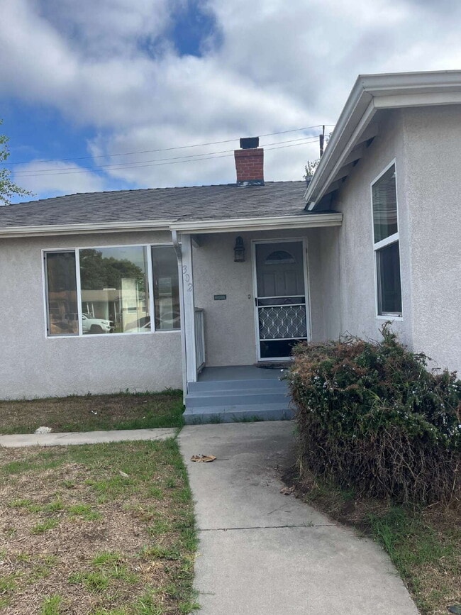 Foto del edificio - "Charming 2-Bedroom Retreat on Douglas Ave...