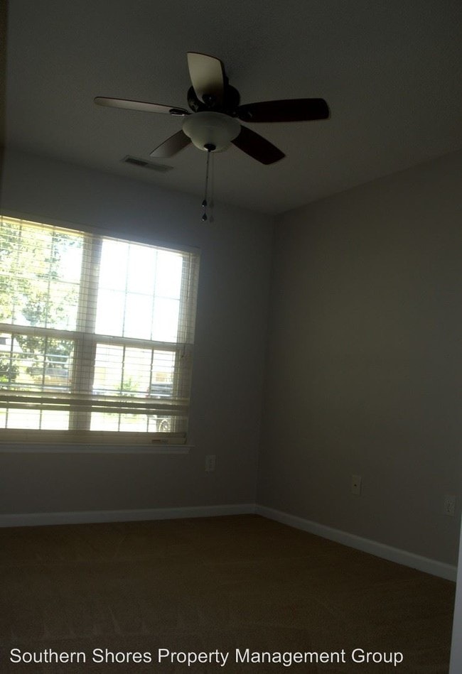 Building Photo - 3 br, 2 bath House - 650 Ponderosa Dr.
