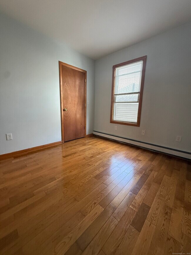 Foto del edificio - 154 Charles St