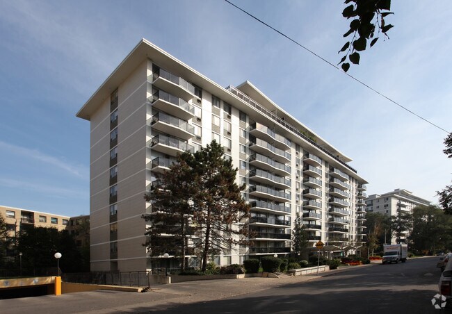 Building Photo - Shallmar Apartments