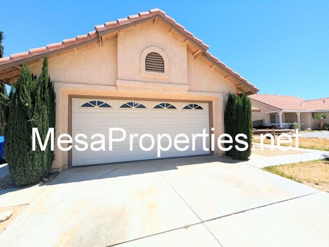 Foto del edificio - 15635 Desert Springs Dr