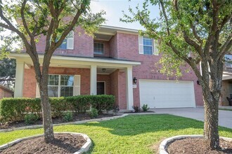 Building Photo - 14825 Fernhill Dr