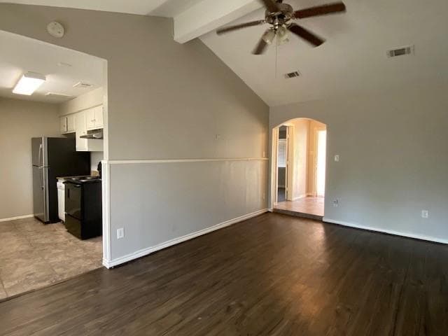 Building Photo - 23054 Banquo Dr