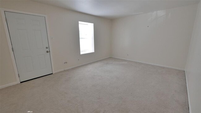 Building Photo - 9021 Gaylord Dr