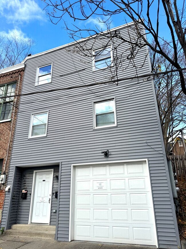 Foto del edificio - 1139 Spring Garden St