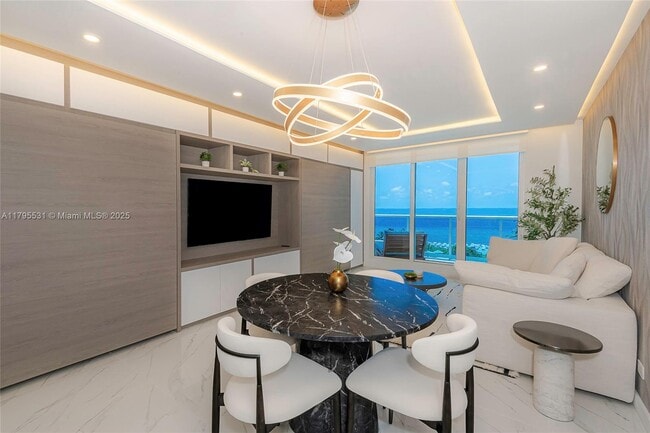 Building Photo - 2301 Collins Ave