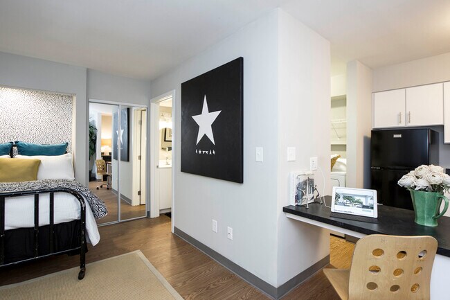 Foto del edificio - 1507 Little John Cir