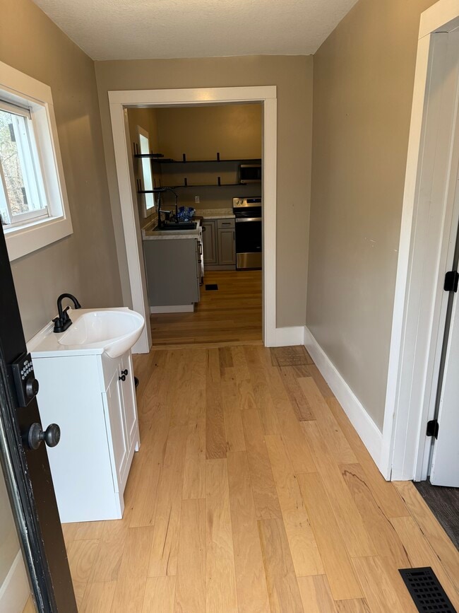 Foto del edificio - 1109 5th Street Rd