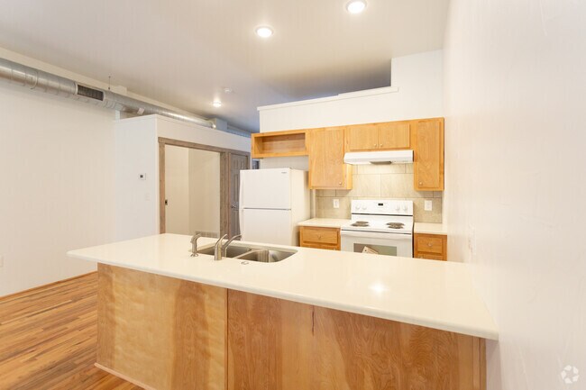 1HAB, 1BA - 700 ft² - Pearl