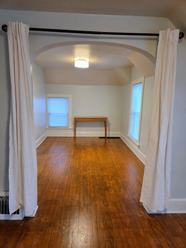 Foto del edificio - 1513 Holmes Ave