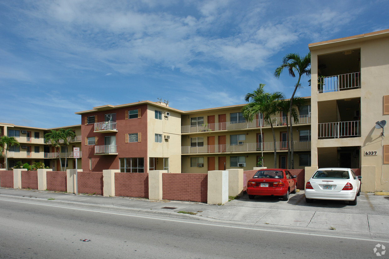 Foto del edificio - Oraida Apartments