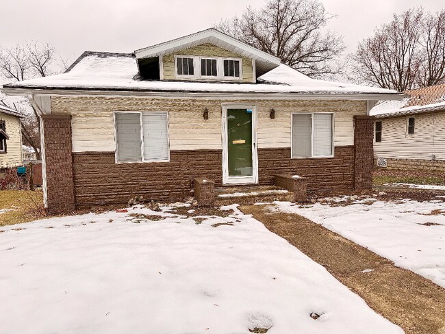 Foto del edificio - 2755 Grandview Ave