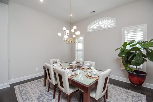 Building Photo - 4718 Mesquite Terrace Dr