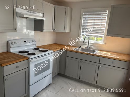 Foto del edificio - 621 E 33rd-B