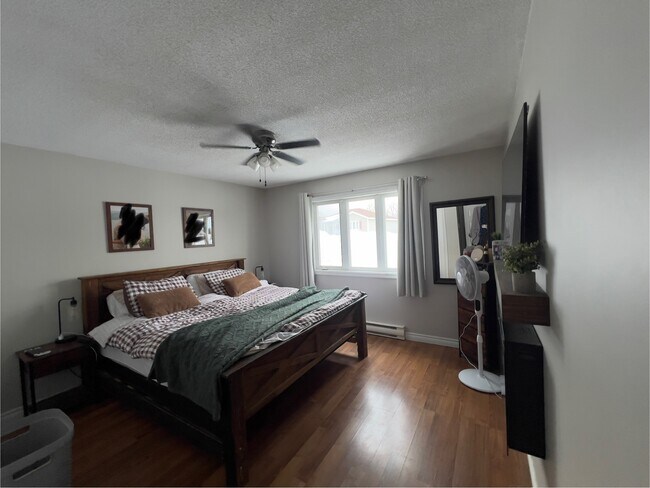 Photo du bâtiment - 13 Penney Crescent