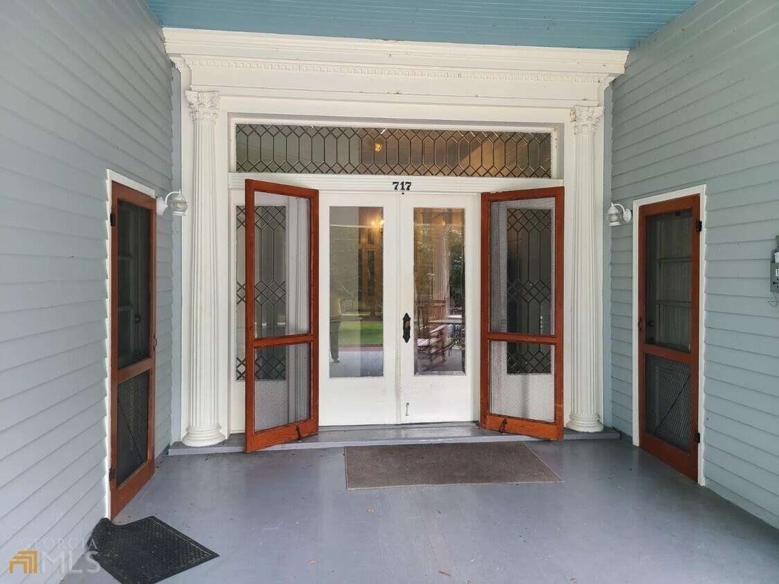 Foto principal - 717 Broadway