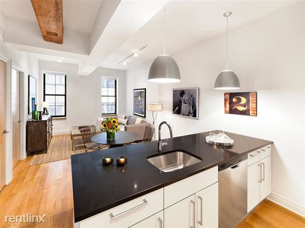 Building Photo - 1 bedroom in Brooklyn NY 11249