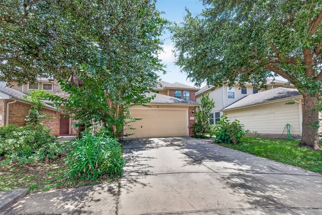Building Photo - 14744 Branchwest Dr