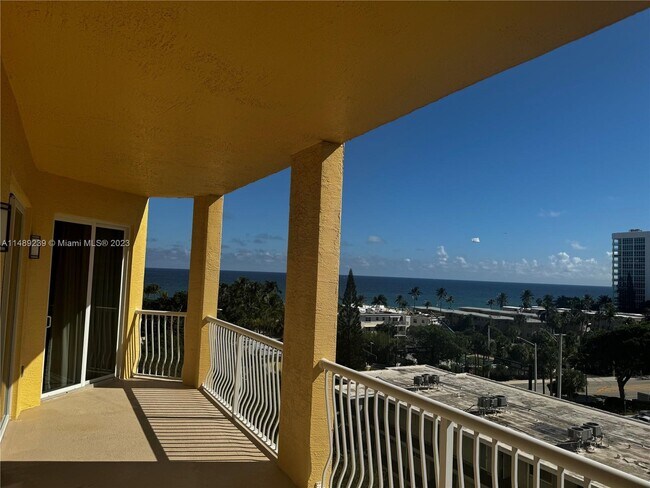 Foto del edificio - 1395 S Ocean Blvd