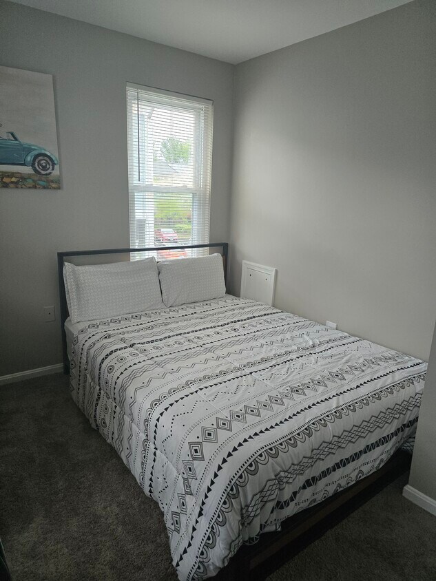 Foto principal - 3045 Shepperton Ter