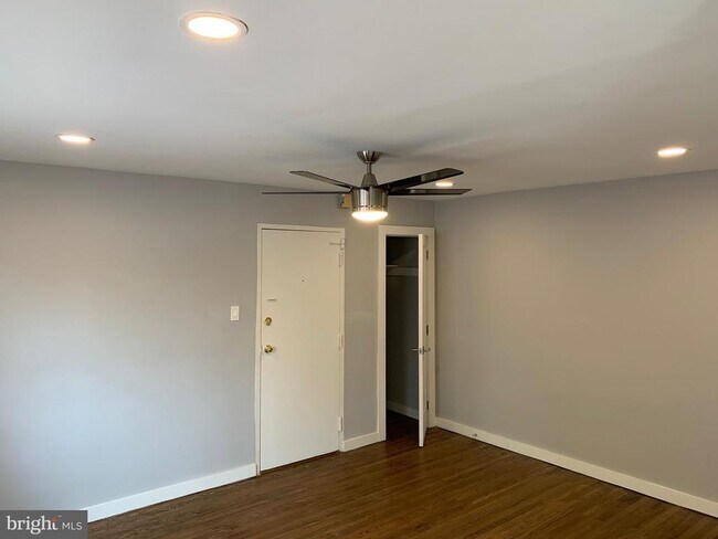 Foto del edificio - 1009 E Cliveden St