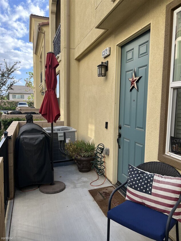 Primary Photo - 2 br, 2.5 bath Townhome - 6379 Aquila Way