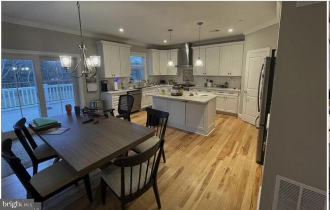 Building Photo - 1318 Ivy Hill Rd