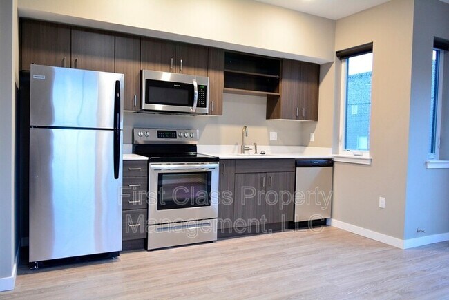 Foto del edificio - 1825 SE 50th Ave