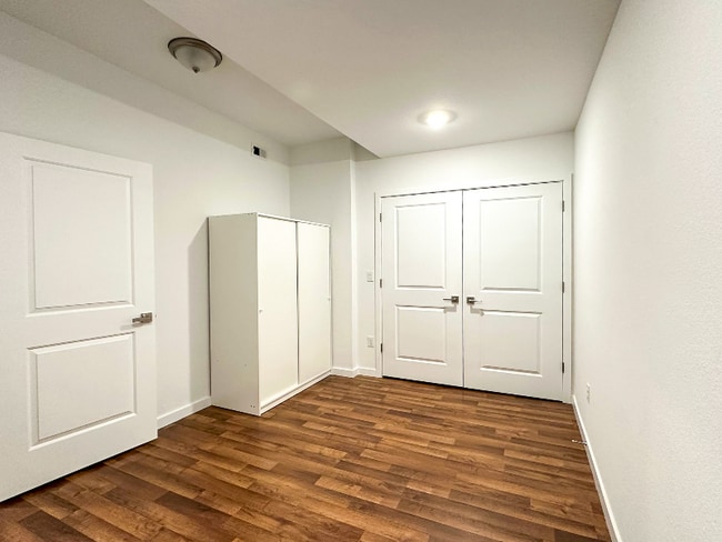 Photo - 330 Geneva St Townhome