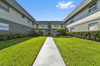Building Photo - 538 Monaco Way