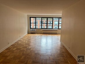 Building Photo - Fourth Avenue