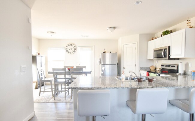 Foto del edificio - Charming Home in Casa Grande Available in June!!
