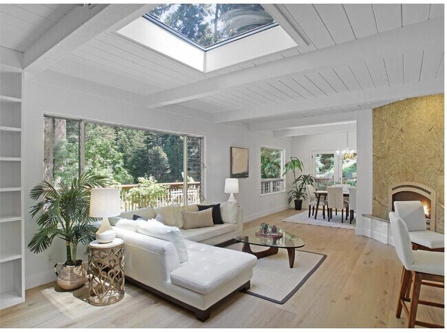 Foto del edificio - 350 Grandview Dr