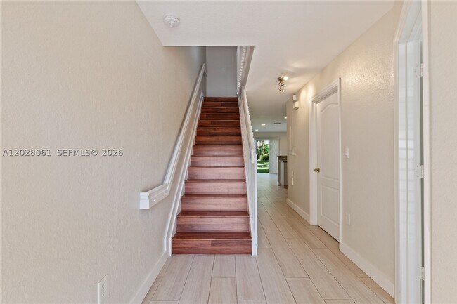 Building Photo - 3126 SW 128th Ave