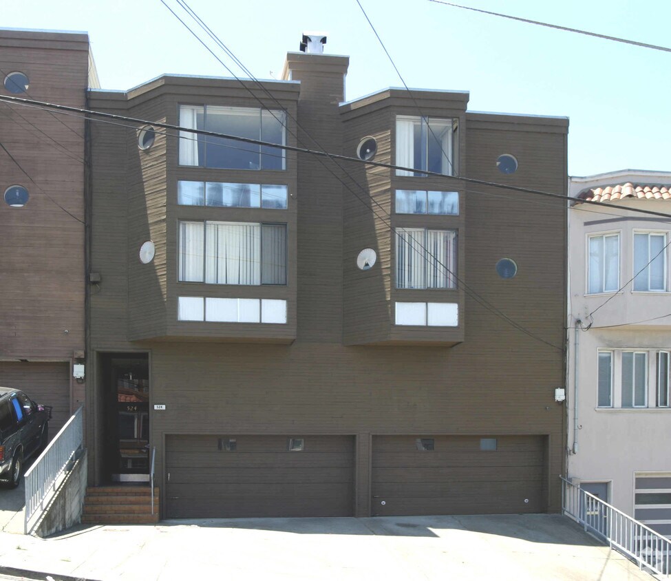 Primary Photo - 524 Kansas St