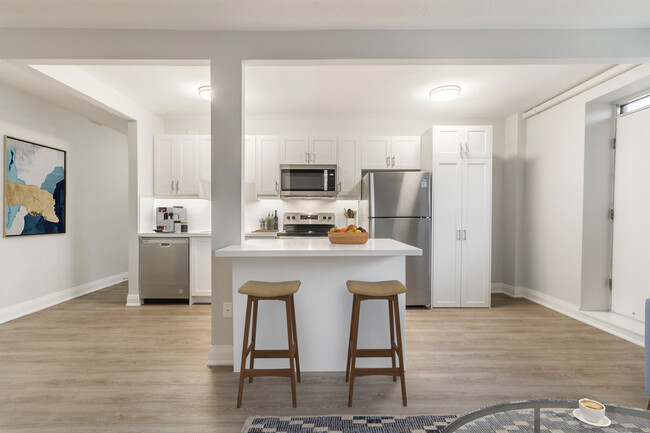 KITCHEN ISLAND - 2293 Eglinton Ave E