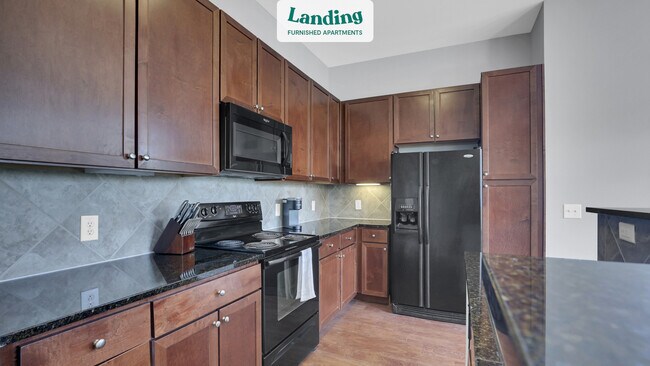 Building Photo - 13801 Napoli Dr
