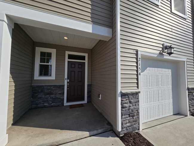 Foto del edificio - 2154 Tulip Bloom Ln