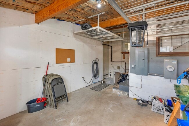 Building Photo - 114 N Highland Ave