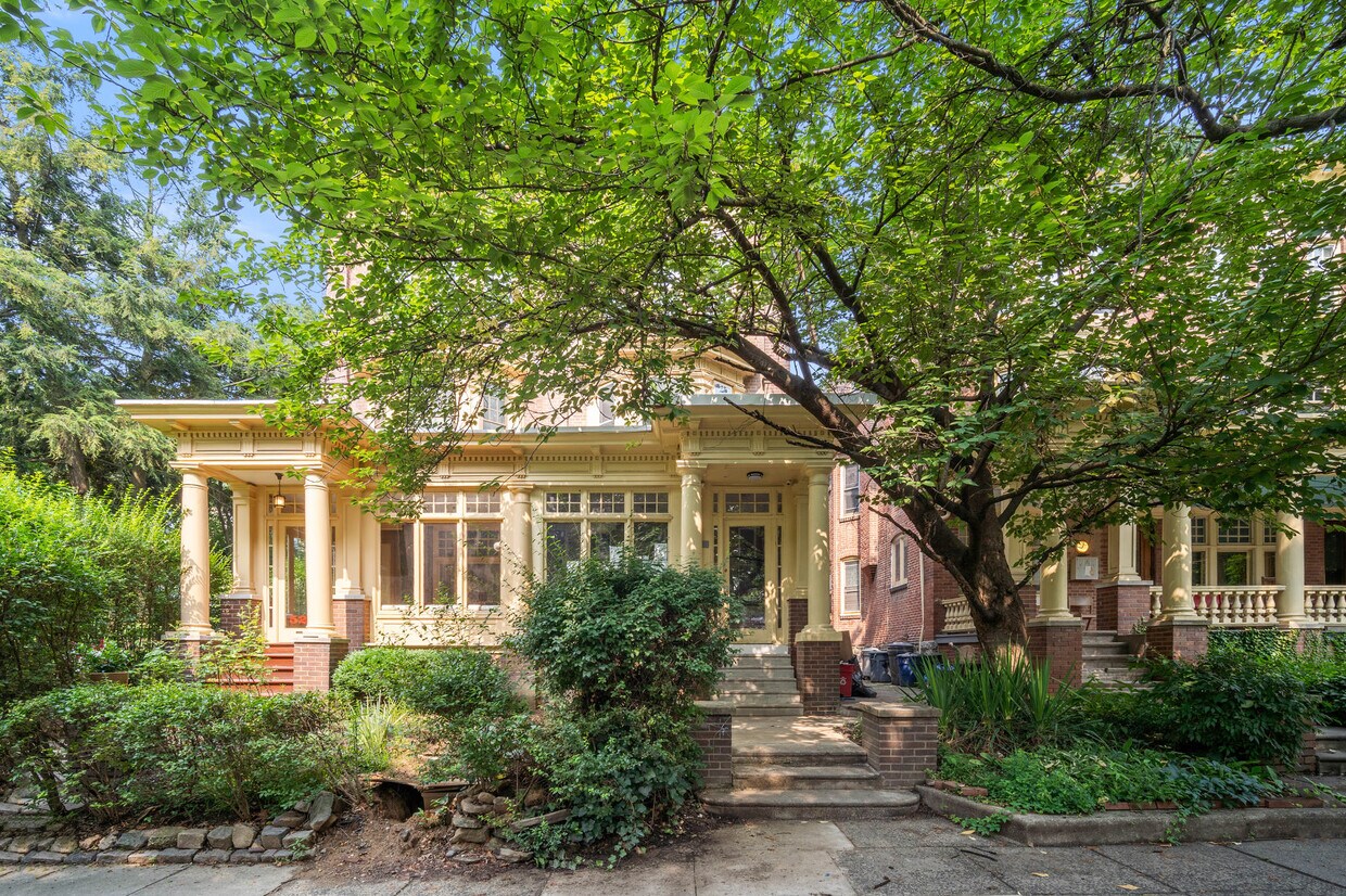 Foto principal - 524 S 46th St