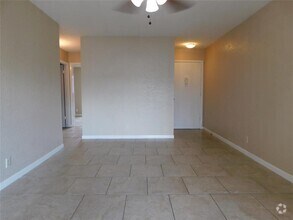 Building Photo - 2600 Penny Ln