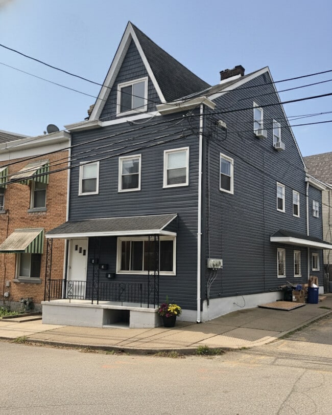 Building Photo - 500 S Mathilda St