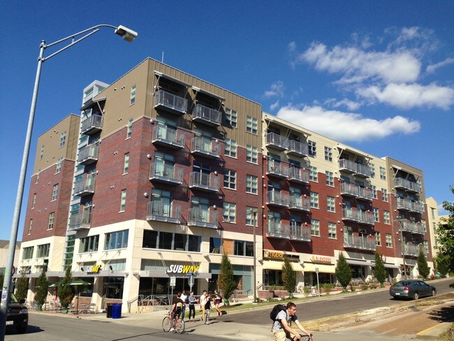 Foto del edificio - MMII - Lofts at 308 Ninth Apartments