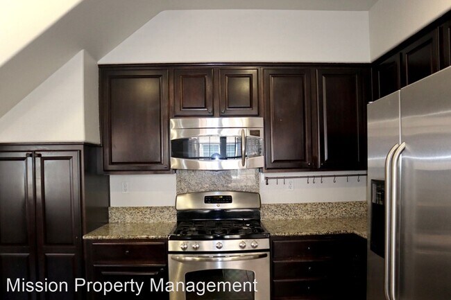 Building Photo - 2 br, 2 bath House - 34109 Spezia Ter